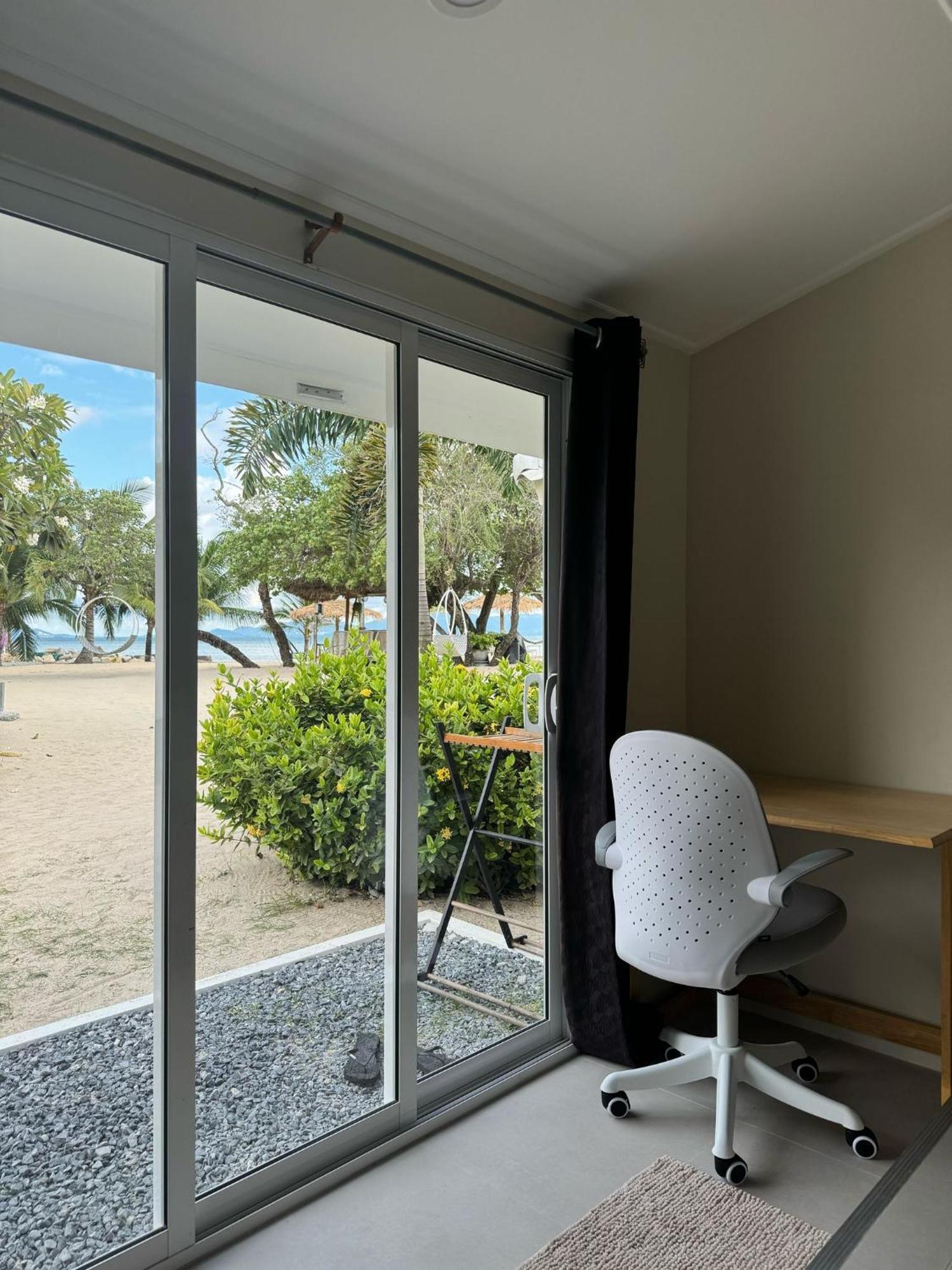 Sabaii Bay Resort Baan Tai Esterno foto